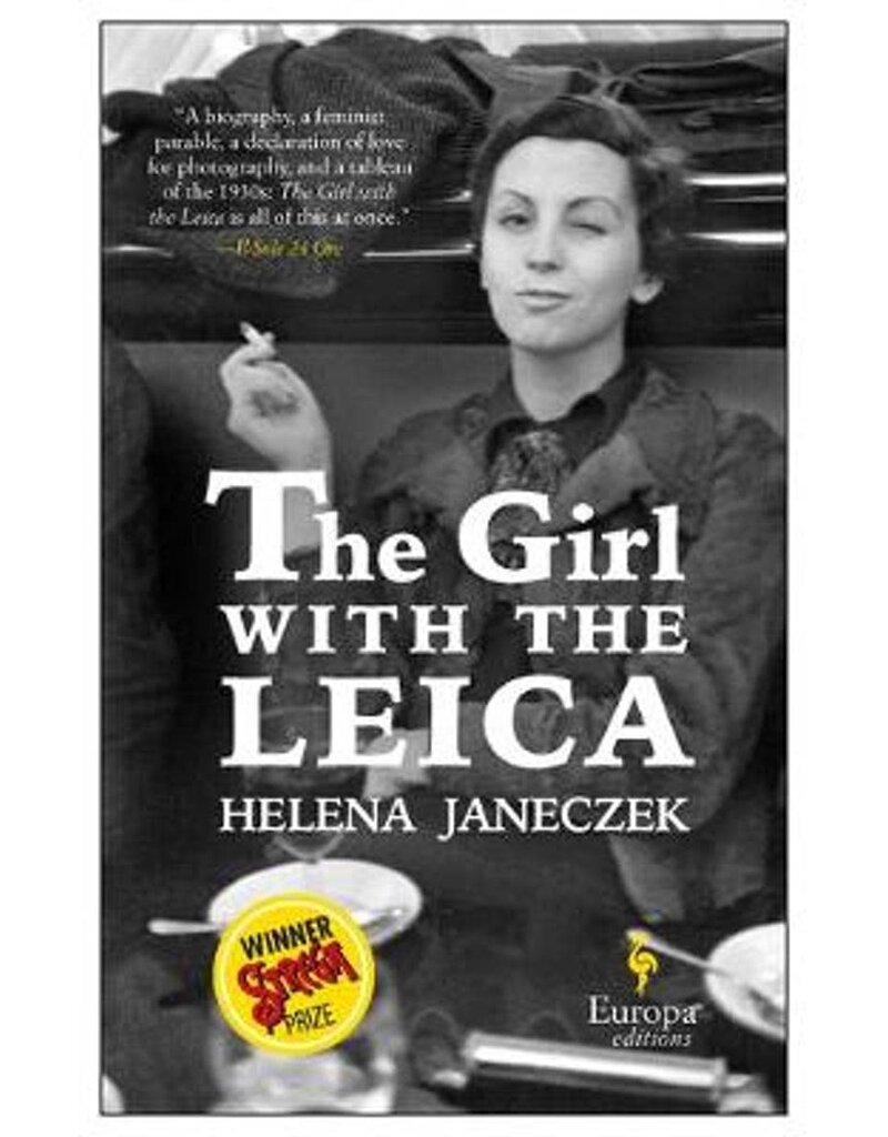 JANECZEK Helena The girl with the Leica