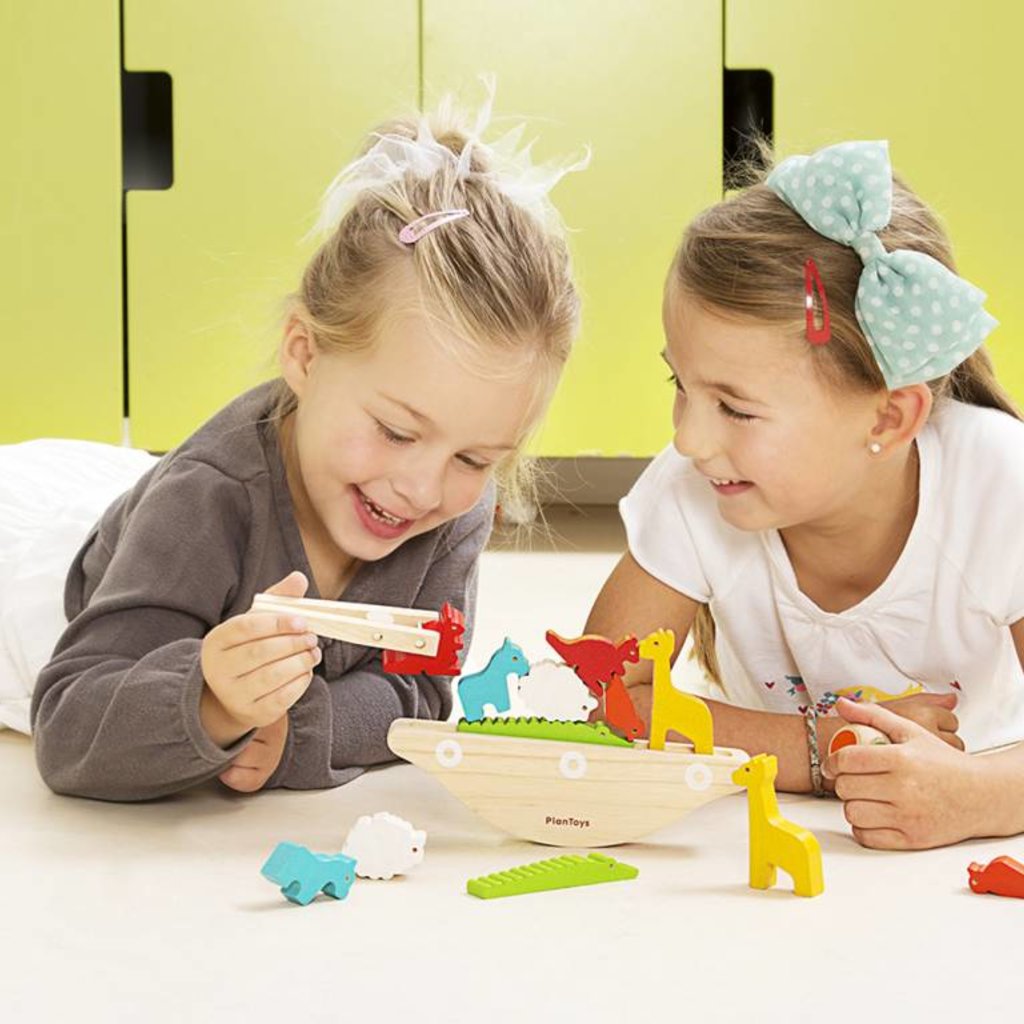plan toys balancing boat