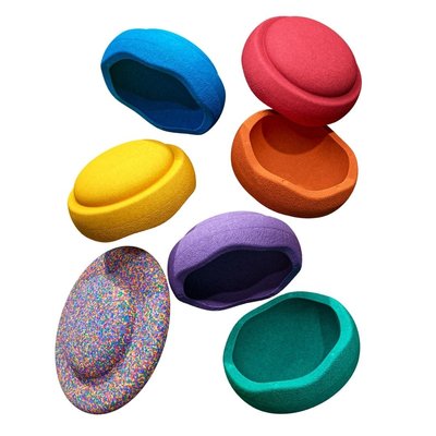 Stapelstein Pierres empilables Rainbow basic + balance board confetti