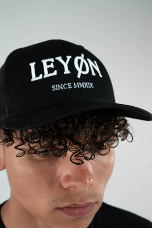 LEYON Leyon Cap - Black LEYON Leyon Cap - Black