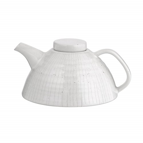 Broste Copenhagen theepot ivoor/wit aardewerk Broste Copenhagen theepot ivoor/wit aardewerk