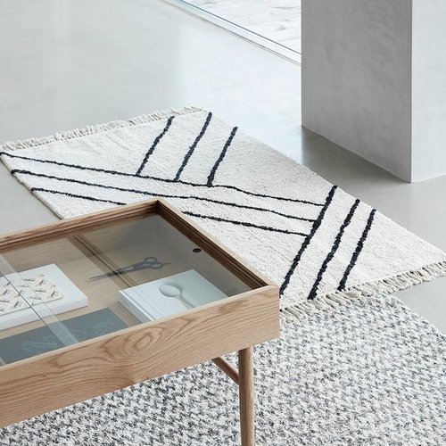 Hubsch Vloerkleed Stripes - Naturel/zwart katoen - 180 x 96 cm Hubsch Vloerkleed Stripes - Naturel/zwart katoen - 180 x 96 cm