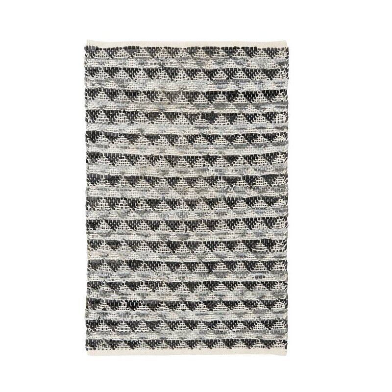 Nordal Vloerkleed Triangle - Grijs/Zwart leder