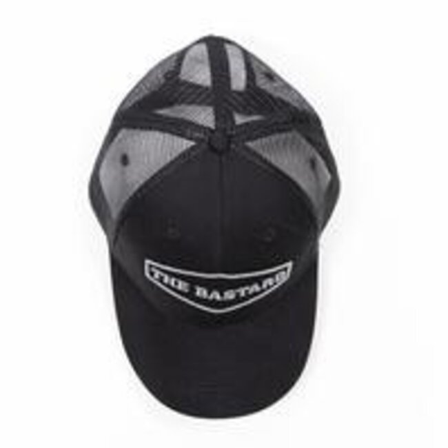 The Bastard kamado’s en BSTRD Trucker Cap – Zwarte verstelbare pet met The Bastard logo voor BBQ-fans