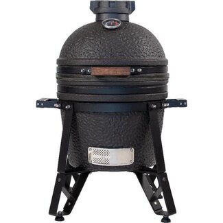 The Bastard en BSTRD Urban Compact | Matzwarte Kamado BBQ 33 cm