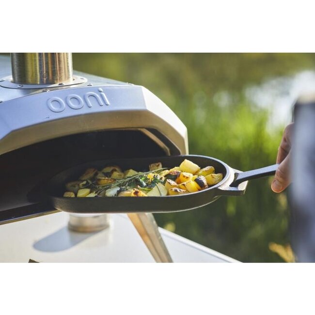 Ooni Sizzler Gietijzeren Koekenpan met Serveerplank
