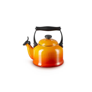 Le Creuset Tradition Fluitketel Oranjerood 2,1l