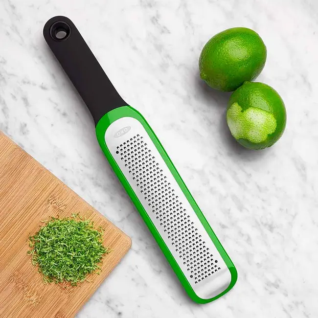 OXO Good Grips Fijne Rasp en Zesteur met Anti-Slip Handvat