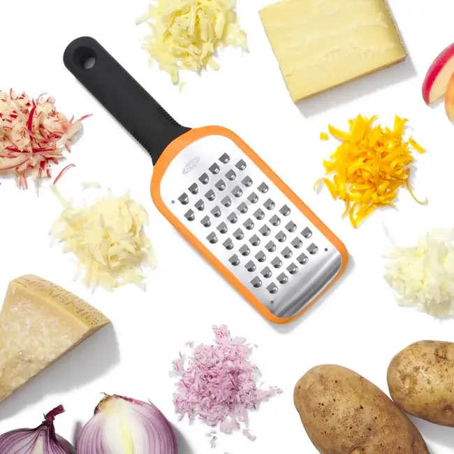 OXO Good Grips Grove Rasp met Anti-Slip Handvat en Beschermhoes