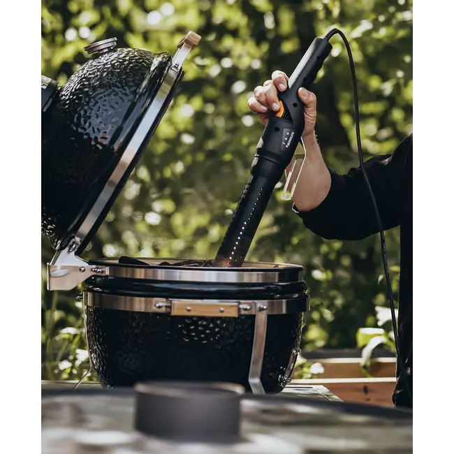 Monolith One Minute Lighter