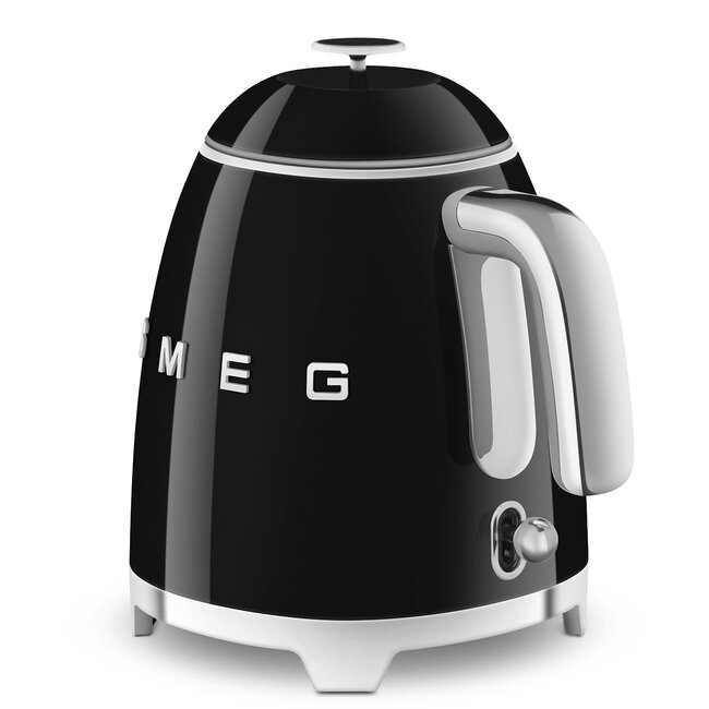 SMEG Waterkoker 0,8Liter - mini waterkoker met 360° draaivoet en automatische uitschakeling