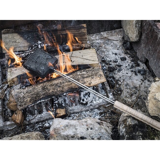Petromax Tosti ijzer van gietijzer – perfect voor BBQ, kampvuur en outdoor koken