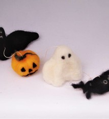 De Wolshoop Halloween slinger