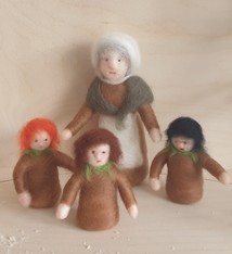 De Wolshoop Moeder aarde met wortelkinderen