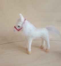 De Wolshoop Paardje klein Sint