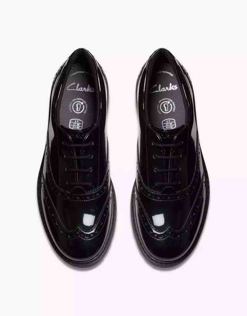 Clarks Loxham Brogue Y