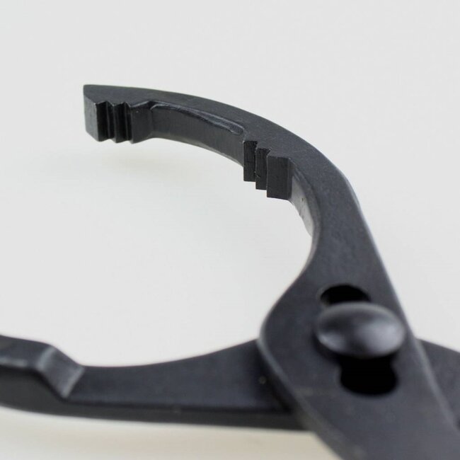 Benson Verstelbare oliefiltertang - rubberen handvat - zelfklemmend - 63-116 mm - geel