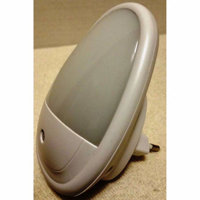 Benson LED-nachtlampje met sensor - Plug and play - Automatische verlichting - Slank design