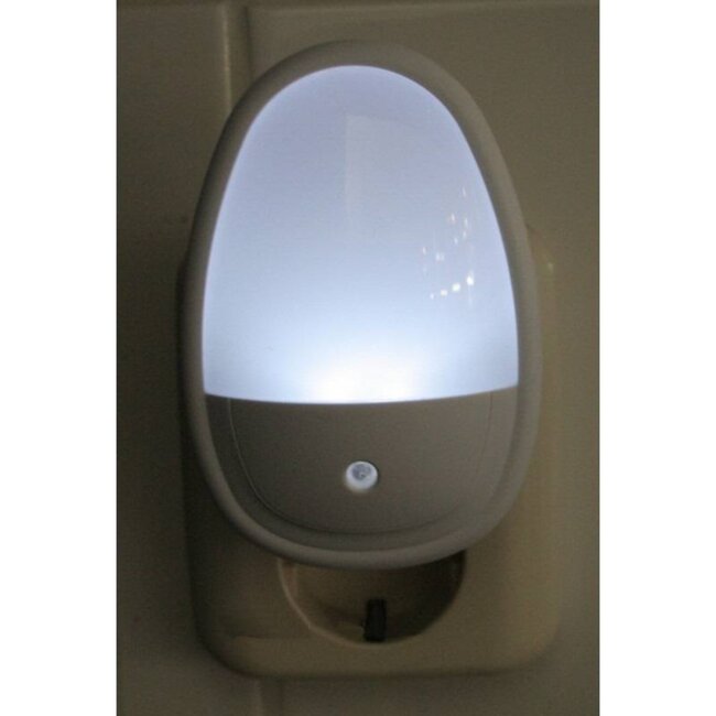 Benson LED-nachtlampje met sensor - Plug and play - Automatische verlichting - Slank design