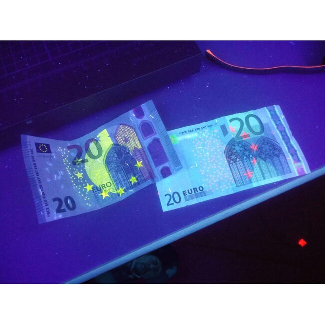 Hofftech UV zaklamp - 51 LED's - 5 Watt - robuust aluminium - veelzijdig gebruik