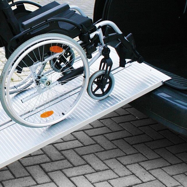 ProPlus Vouwbare aluminium oprijplaat - 183 x 73 cm - 270 kg draagvermogen - Rolstoelvriendelijk
