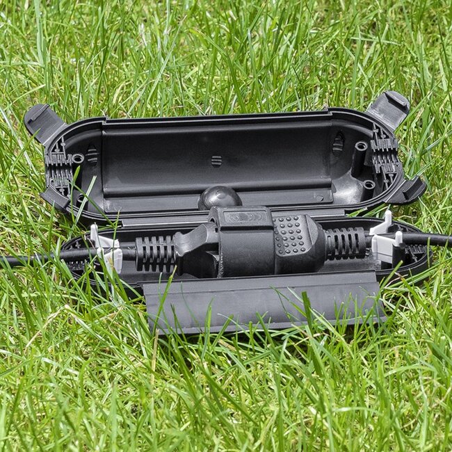 ProPlus Veiligheidsbox voor stekkerverbindingen - spatwaterdicht - Ø 8.5 x 21 cm - zwart