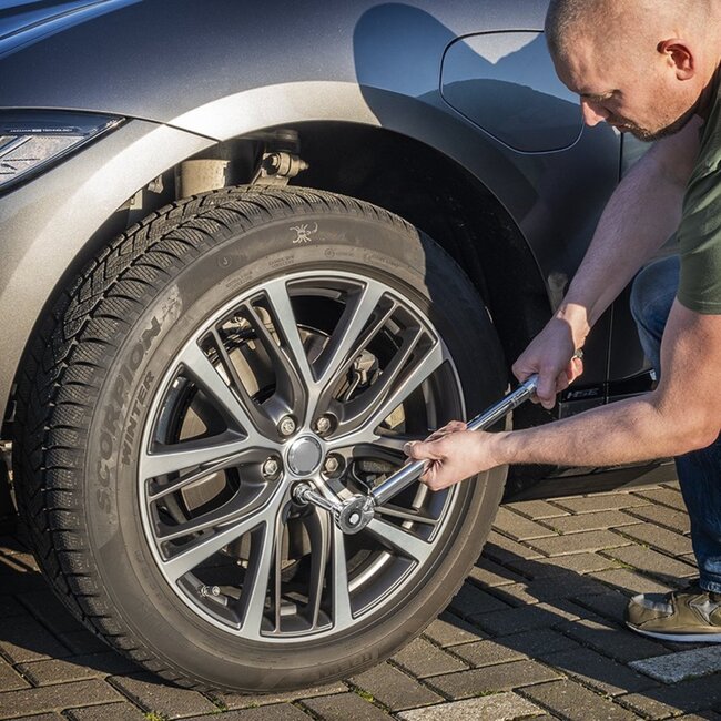 ProPlus Momentsleutel 1/2" - 40-210 Nm - Inclusief Doppen en Koffer