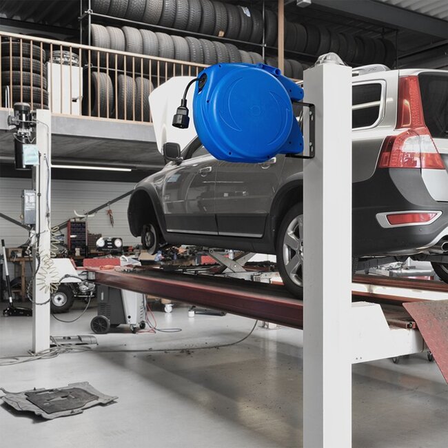 ProPlus Automatische kabelhaspel - 15 meter - 220V - stootvast - wand/plafond bevestiging