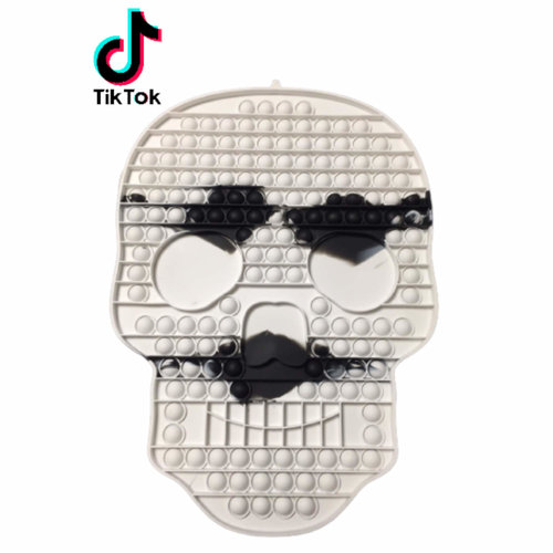 Merkloos XXL Pop It Fidget Toy - Bekend van TikTok - Skull - Black/White Merkloos XXL Pop It Fidget Toy - Bekend van TikTok - Skull - Black/White