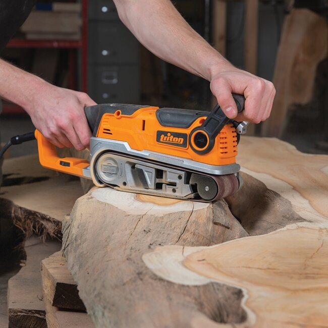 Triton Bandschuurmachine - metaal en kunststof - 1200 watt, traploze snelheidsregeling - 75 mm - zwart - voor krappe hoeken