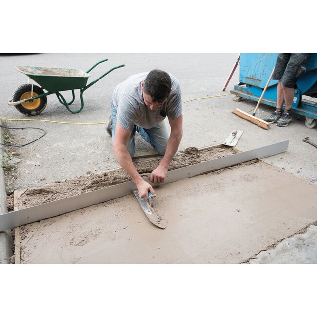 Silverline Vloertroffel - koolstofstaal - aanbrengen en gladstrijken - 40 x 11,5 cm - staalkleurig - mortel en cement