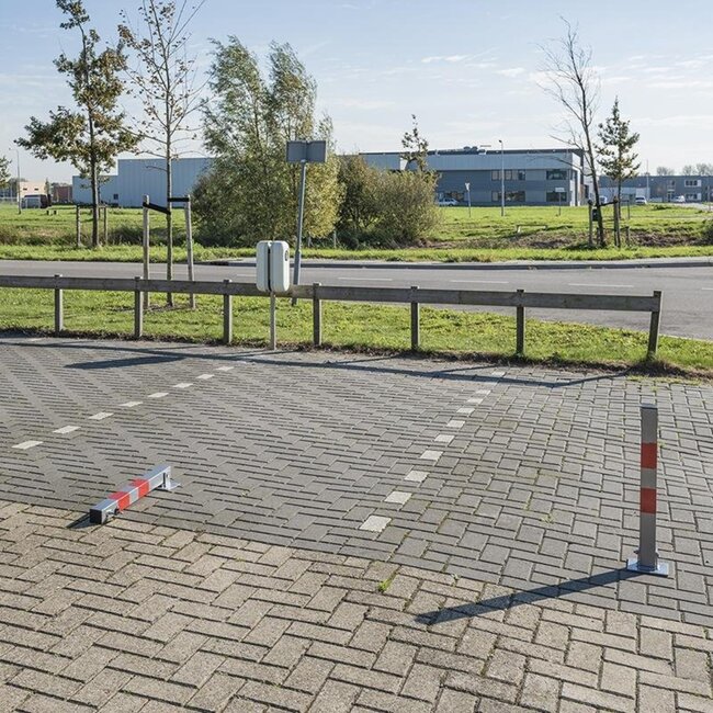 ProPlus Parkeerpaal - Kantelbaar - Inclusief slot en 3 sleutels - 655 x 60 x 60 mm