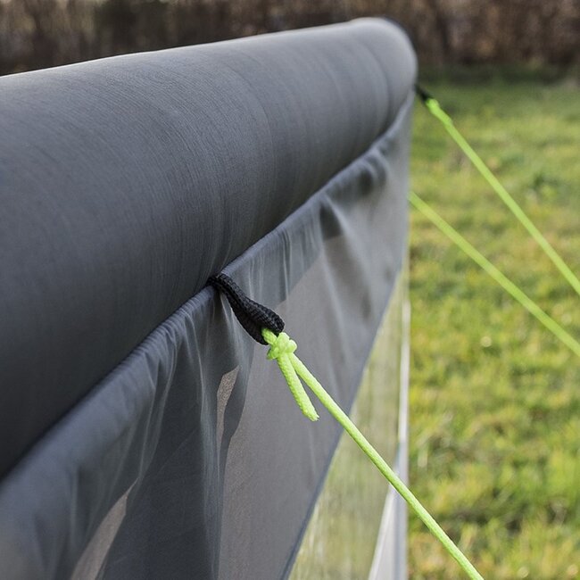 ProPlus Opblaasbaar windscherm - 5 panelen - 480 x 140 cm - UV-bescherming - Inclusief pomp