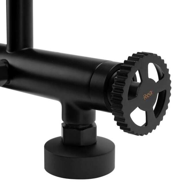 REA Badmengkraan met handdoucheset - mat zwart - industrieel design - muurmontage