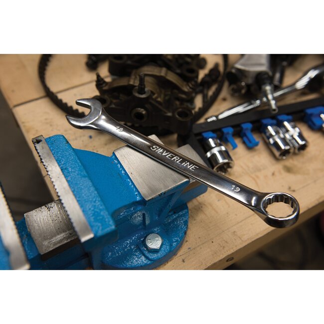 Silverline Steekringsleutel 19 mm - gehard chroom-vanadium staal - hoogglans chroom - voor vast- en losdraaien - werkplaats