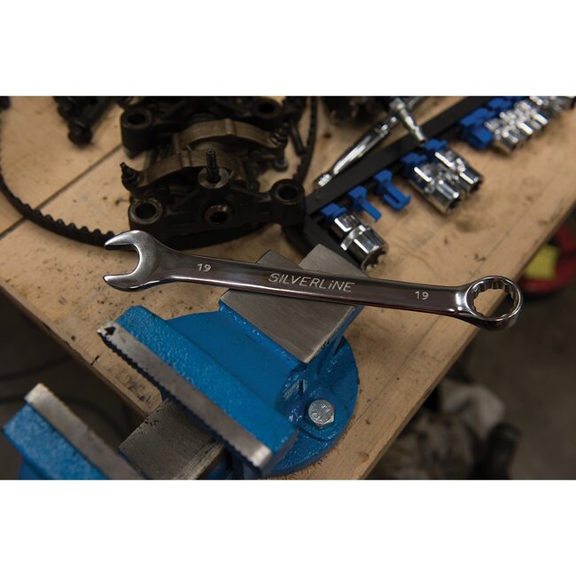 Silverline Steekringsleutel 19 mm - gehard chroom-vanadium staal - hoogglans chroom - voor vast- en losdraaien - werkplaats