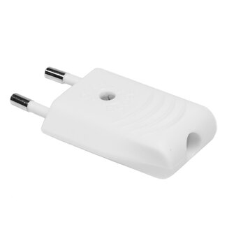 Benson Platte stekker - type C - wit - 2.5 Ampère - ruimtebesparend ontwerp