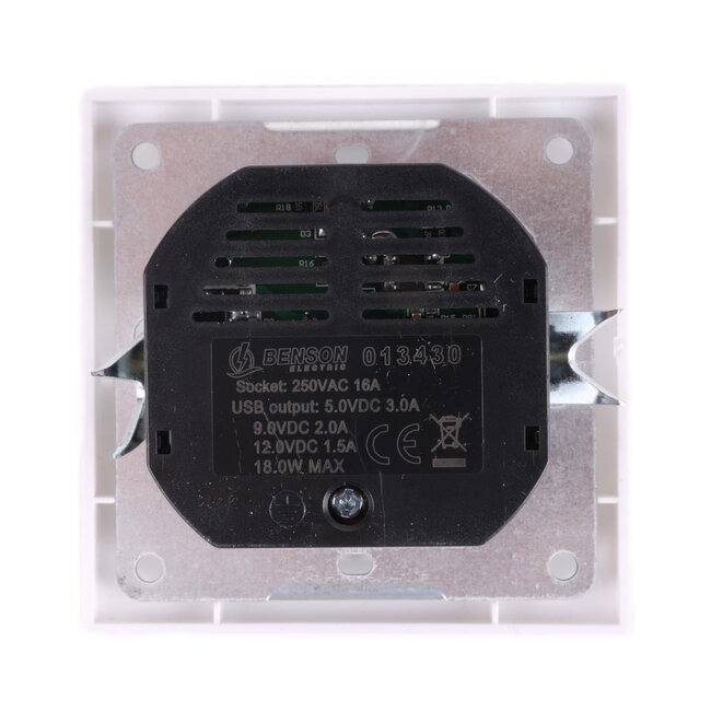 Benson Wandcontactdoos - Stopcontact met randaarde en USB A/C - Inbouw - Wit