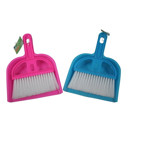 Benson Mini Stoffer & Blik - Kunststof - 21 cm - Assorti Benson Mini Stoffer & Blik - Kunststof - 21 cm - Assorti