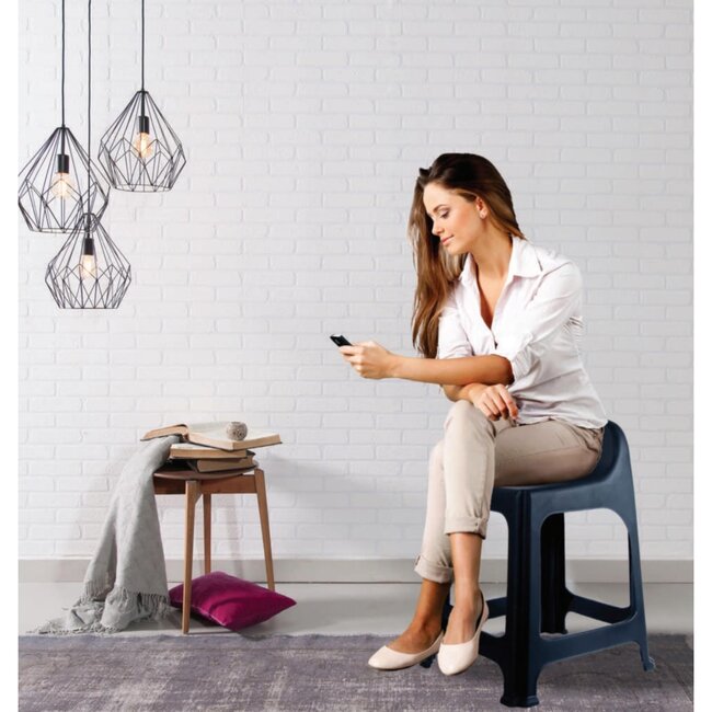 Benson Stapelbare stoel - lichtgewicht - antraciet - draagkracht 100 kg - binnen en buiten