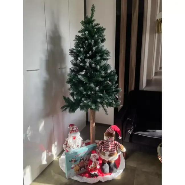 Ruhhy Kunstmatige Sneeuwbedekte Dennenboom - 1,8 m - Natuurlijke Uitstraling op Stomp