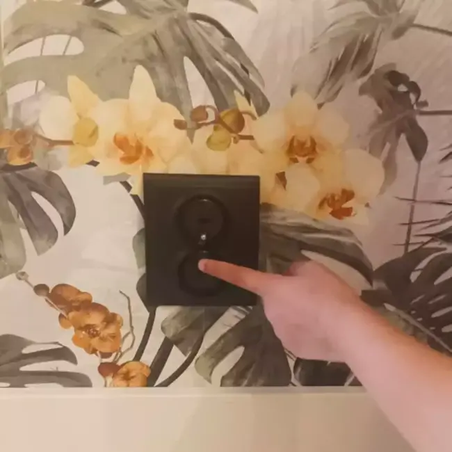 Ruhhy Stopcontactbeveiliging - 15 Stuks - Zwart - Kindveilig en Eenvoudig te Installeren