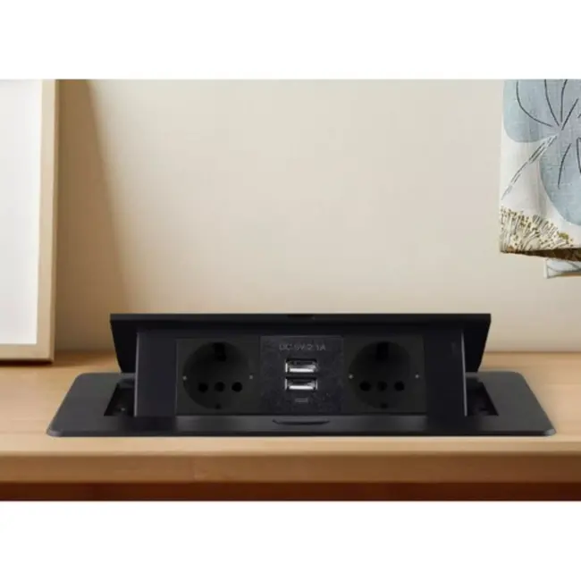 Izoxis Inbouwbare USB Stopcontact: Stijl en Functionaliteit voor Elk Oppervlak