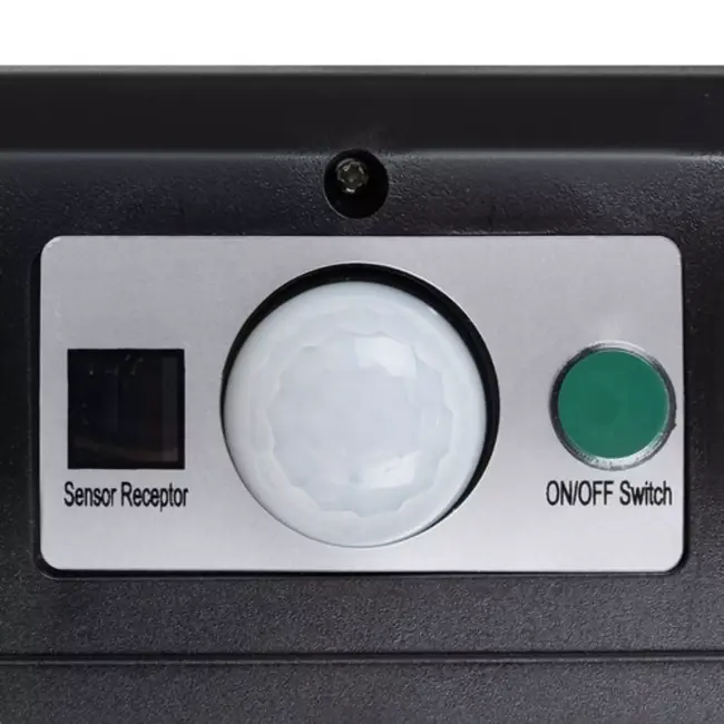 Izoxis Solar Buitenlamp - Zonneenergie met Sensor - 4 Modus - met Afstandsbediening