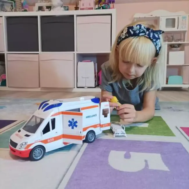 Kruzzel Ambulance Speelset: Reddingsmissies voor Kinderen!