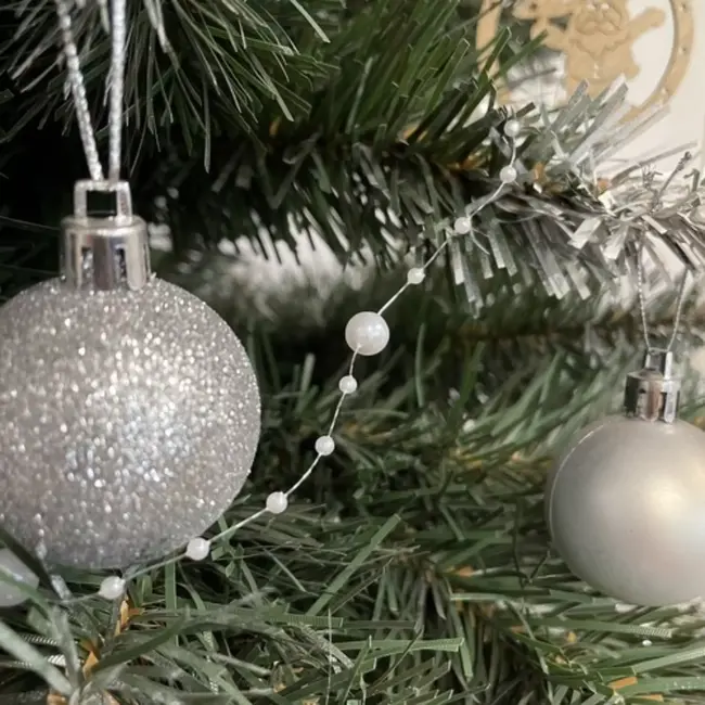 Ruhhy Kerstslinger met Parels 5m - Voeg Elegantie toe aan Uw Kerstdecor