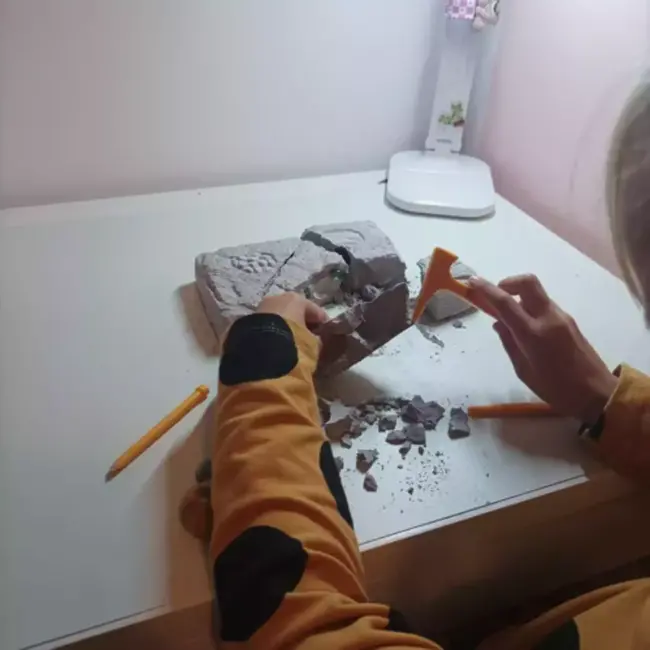 Kruzzel Kristalmijn: Avontuurlijk Speelplezier voor Jonge Ontdekkingsreizigers