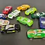 Kruzzel Gekleurde Speelgoedauto's 1:64 - Perfect voor Jonge Autoliefhebbers - 16 Stuks