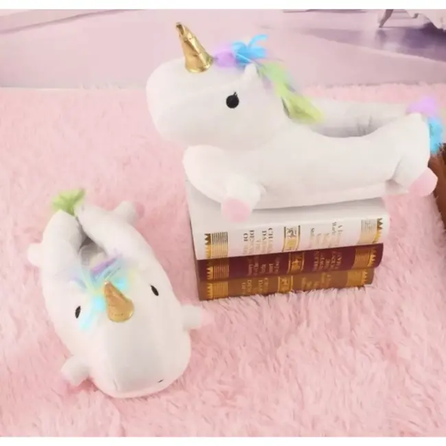 Kruzzel Eenhoorn Pantoffels Maat 34-38 - Magisch Comfort en Stijl voor Thuis