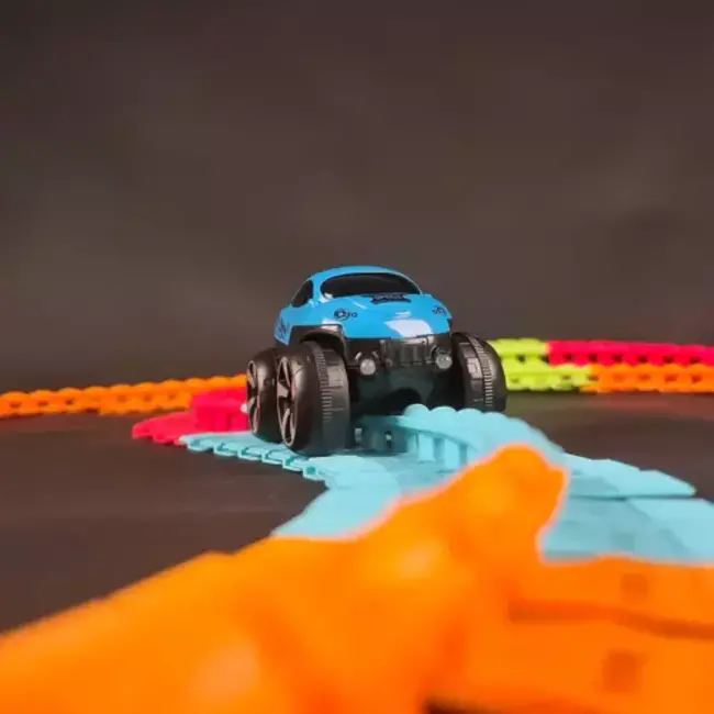 Kruzzel Interactieve Autobaan – 192 Stuks & LED Racewagen